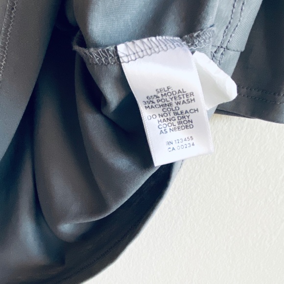 DesignLab Off the Shoulder Ruffle Sleeve Top - Picture 3 of 3